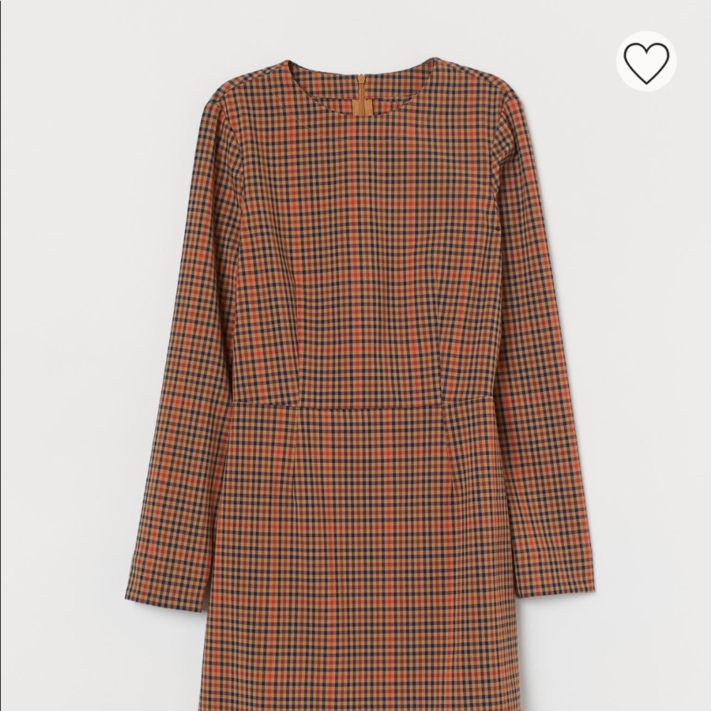 Short plaid dress